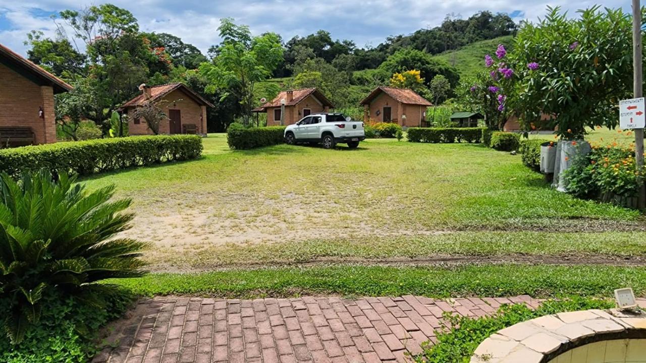 Pousada Dos Girassois Cunha Exterior photo
