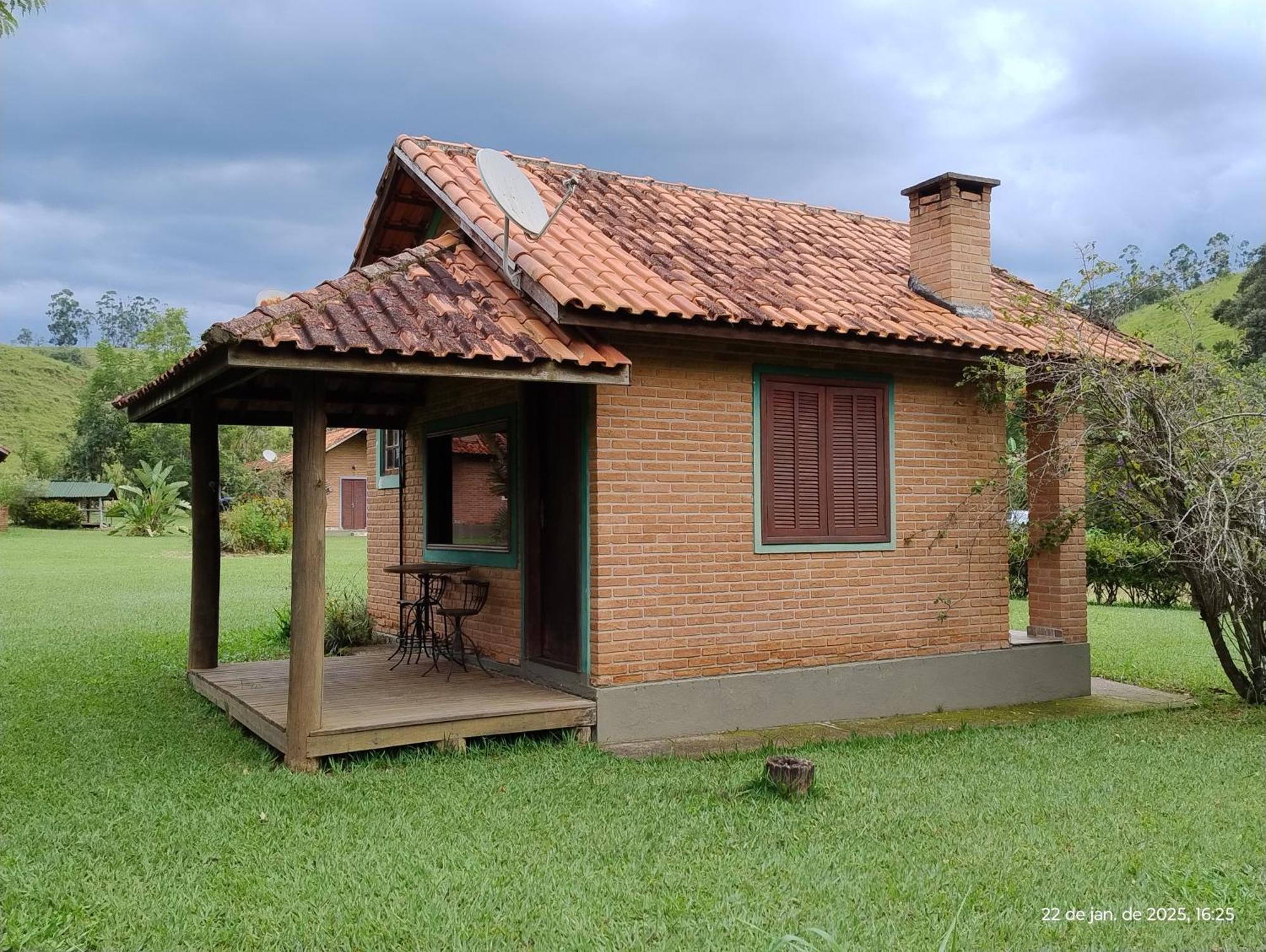 Pousada Dos Girassois Cunha Exterior photo